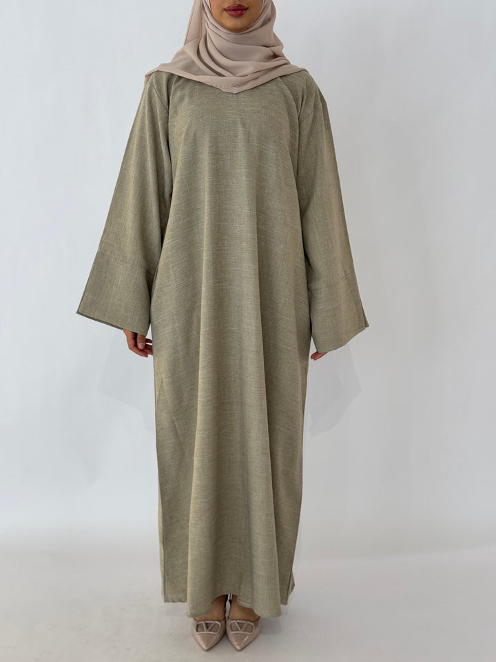 Qayla Abaya - Nude