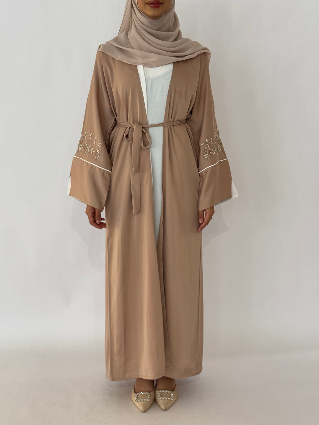 Zouhour Abaya
