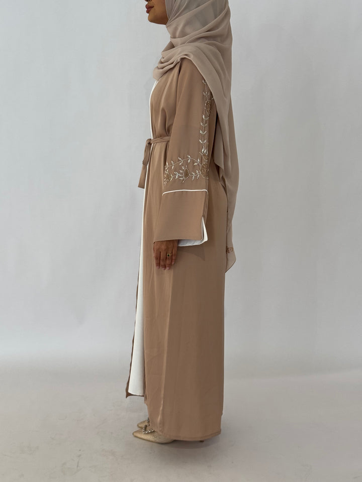 Zouhour Abaya