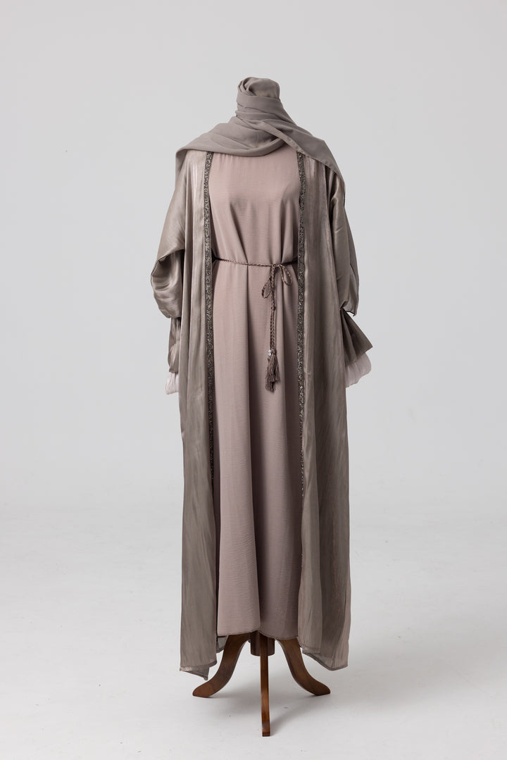 Mahra Abaya