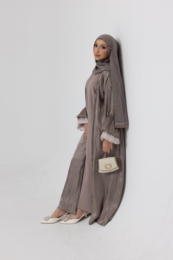 Mahra Abaya