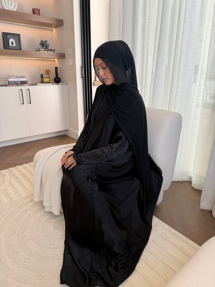 Lamees Batwing Abaya - Black