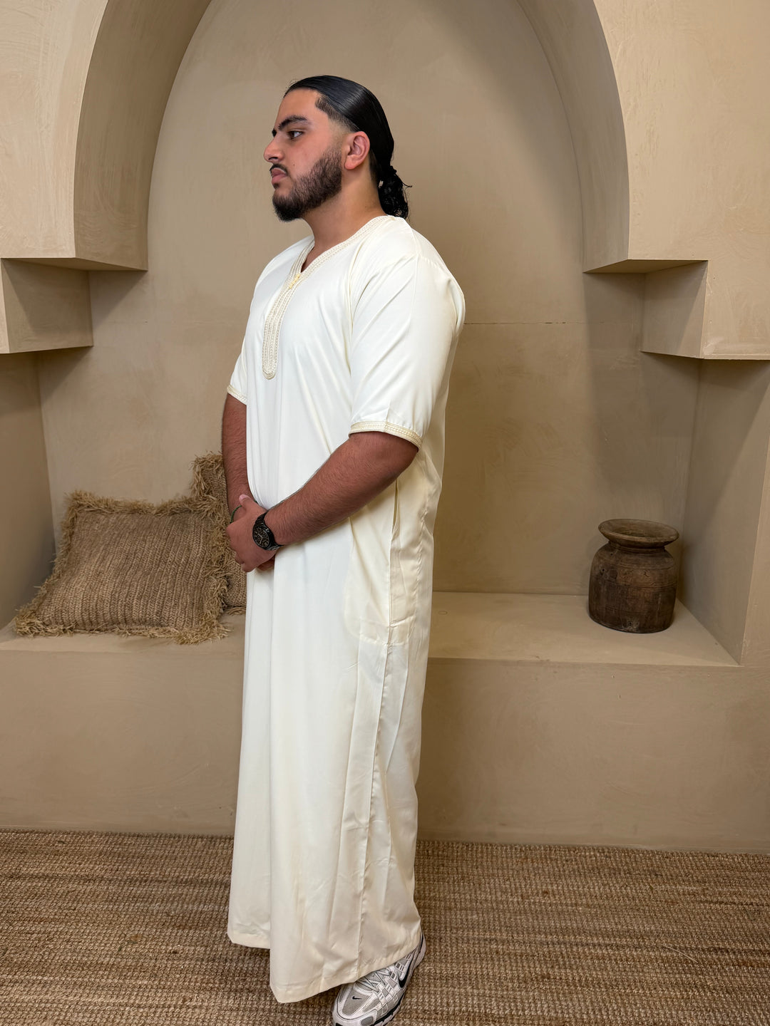 Kreme Moroccan Thobe