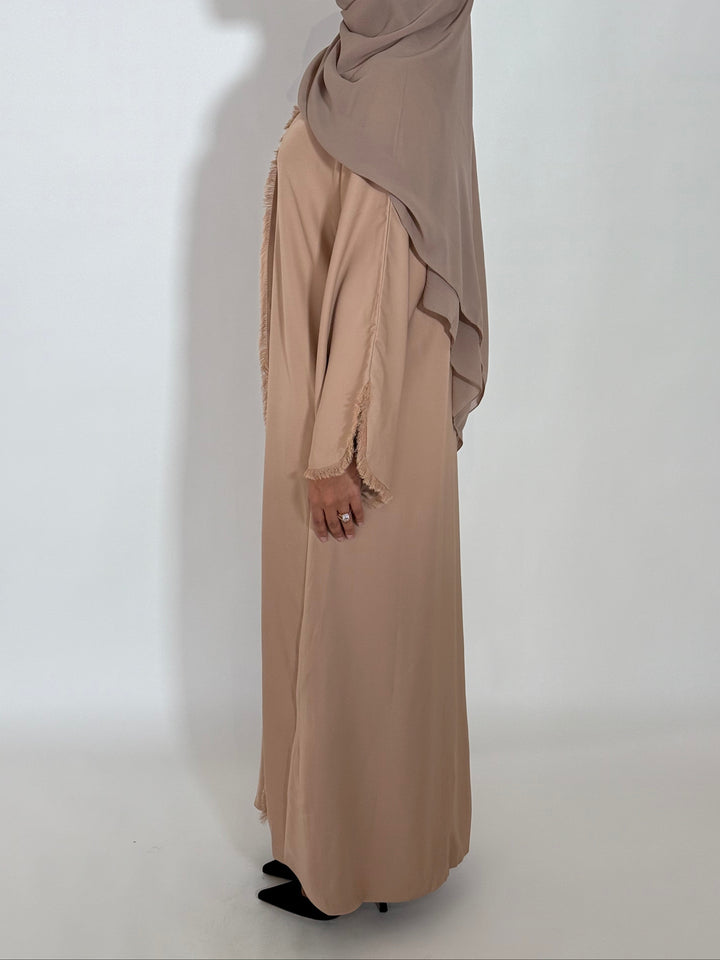 Qamar Abaya - Nude