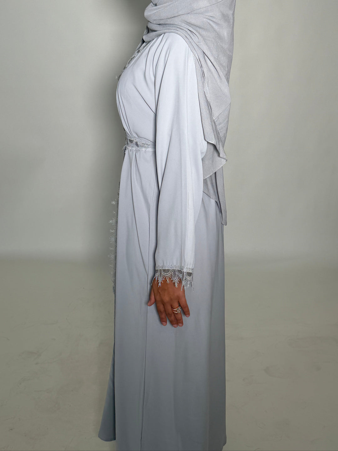 Qasir Abaya - Light Grey